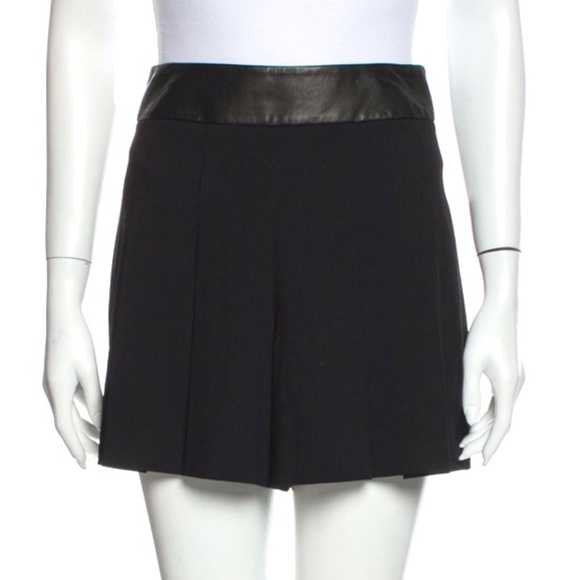 Alice & Olivia black shorts with leather waist.Size 2